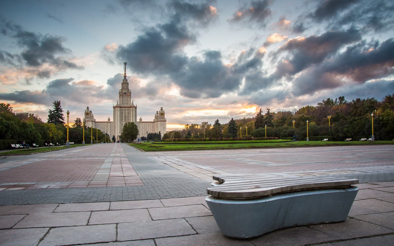 Московский государственный университет имени М.В. Ломоносова