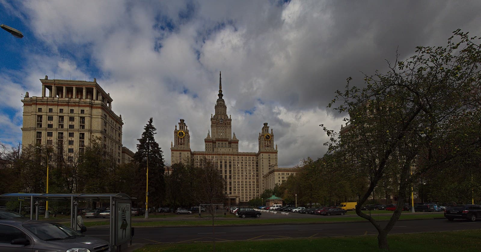 Кампус МГУ имени Ломоносова